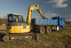 KOMATSU PC 78MR, TGA